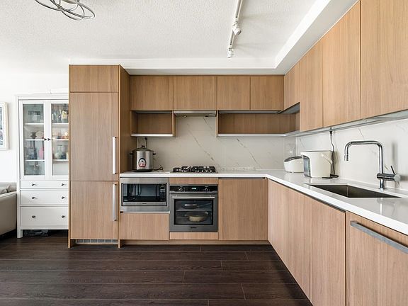 4th image of 8833 Hazelbridge Way #607