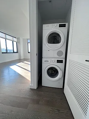 Rented by MLB ESTATES LLC | media 36