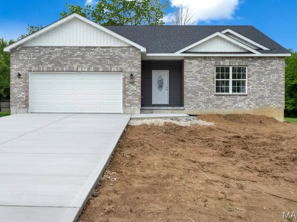 405 N 2nd St, New Florence, MO 63361