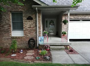 1806 W Oakbrook Dr, Terre Haute, IN 47802