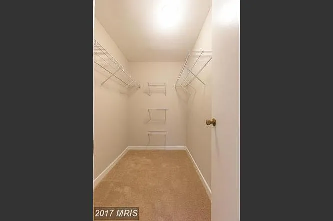 9511 Treyford Ter — Photo 5