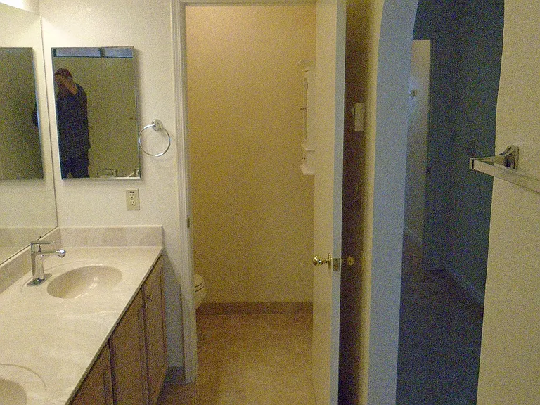 8054 S New Abbey Dr — Photo 14