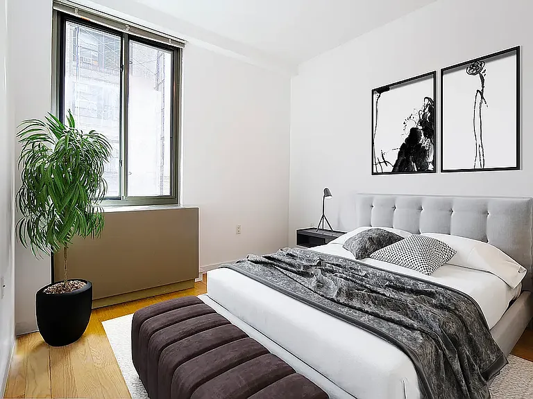 31 W 17th St #7 — Photo 4