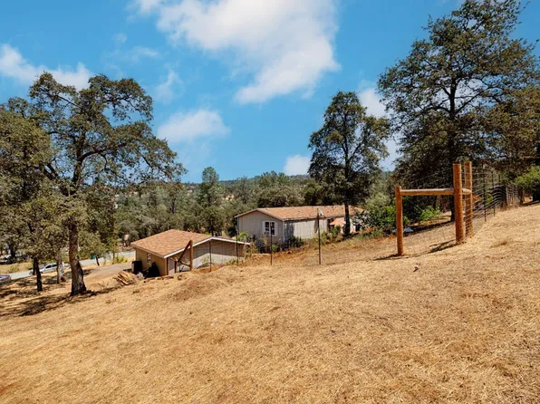 23331 Saint Helena Dr, Smartsville, CA 95977