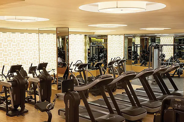 Rented by R New York | media 11