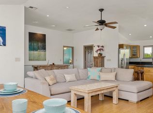 720 Hana Hwy APT 7, Paia, HI 96779