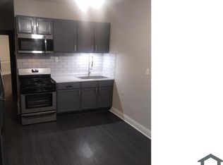 8414 S Burnham Ave #1, Chicago, IL 60617