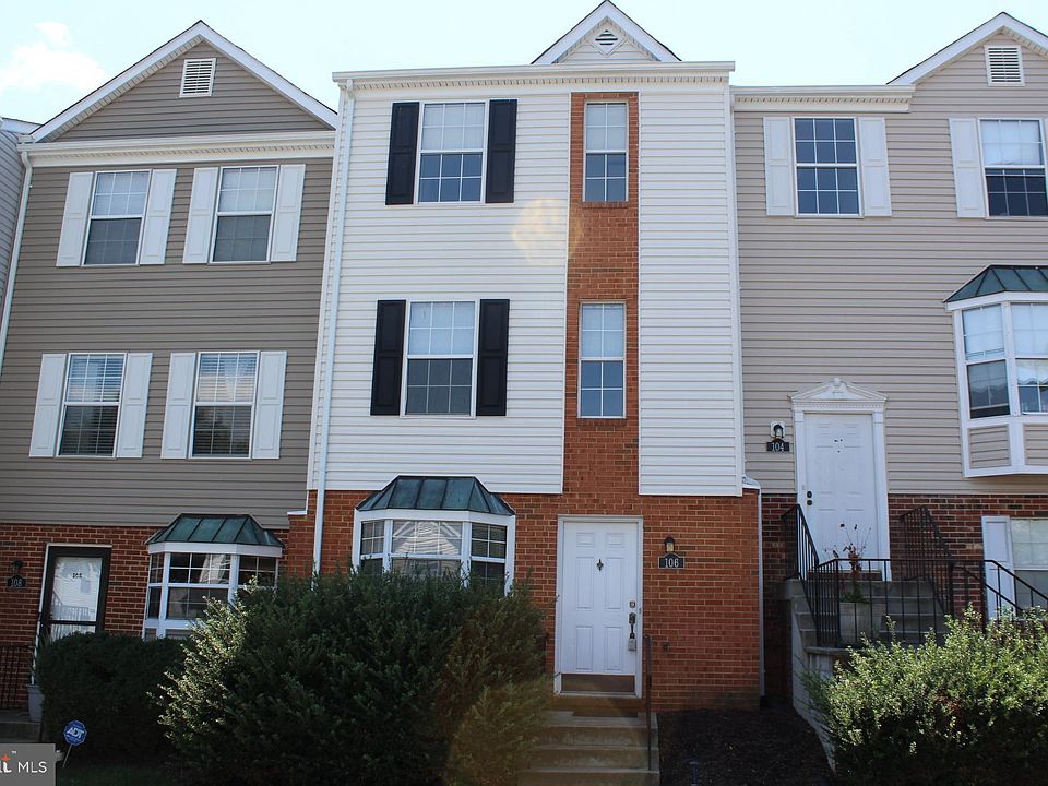 1st image of 106 Dover Pl #4