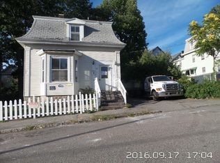 62 5th St, Lowell, MA 01850