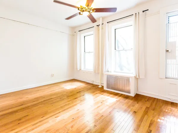 324 East 50th Street image 1 of 6