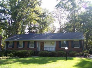 104 E Keeling Rd, Greensboro, NC 27410