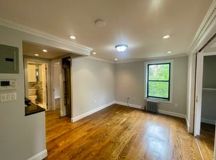 396 E 10th St APT 3A, New York, NY 10009