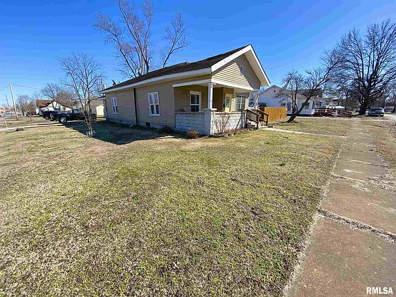 2nd image of 100 S 19th St