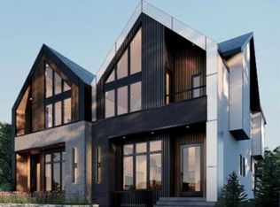 2417 E 26th St SW, Calgary, AB T3E 2A6