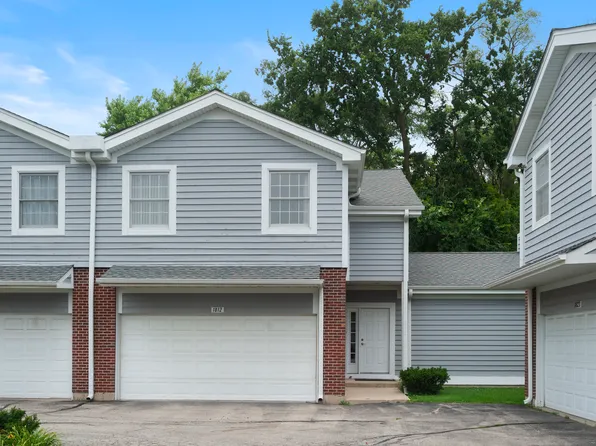 1812 Monroe Ct, Glenview, IL 60025