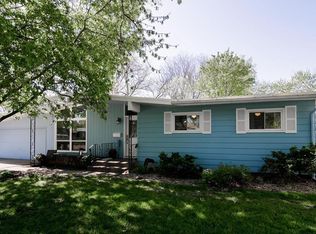 645 29th St NE, Cedar Rapids, IA 52402