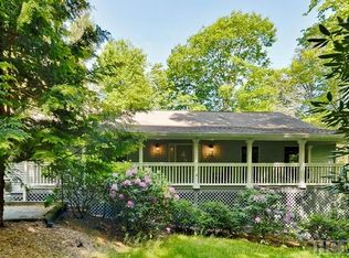 115 Beech Ct, Sapphire, NC 28774