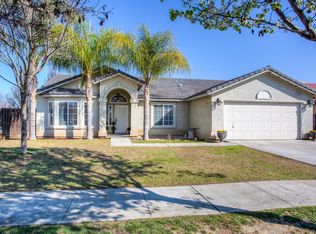 15888 W Stanislaus Ave, Kerman, CA
