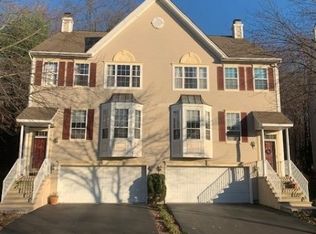 62 Eider Ct, Wayne, NJ 07470