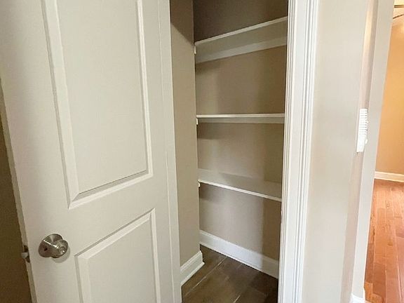 4th image of 30-15 45th St #4L