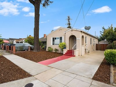 2024 107th Ave, Oakland, CA, 94603
