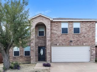 621 Almandora Dr, Arlington, TX 76002