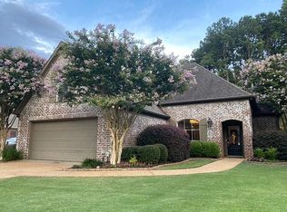 220 Lighthouse Ln, Brandon, MS 39047