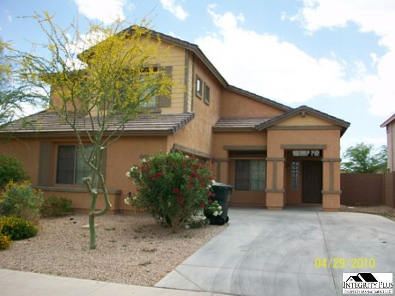1st image of 1429 E Holiday Dr