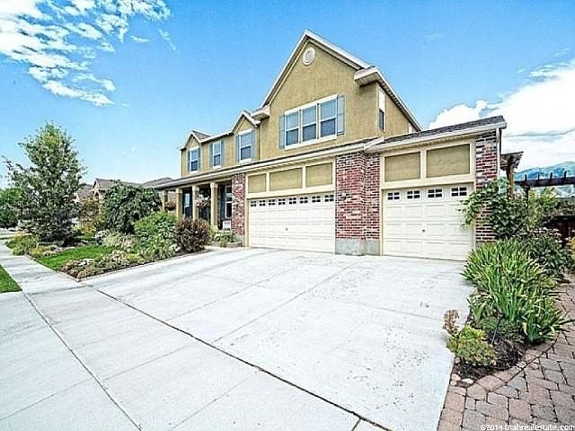 1st image of 5660 N Helm Ln