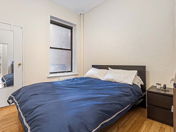 5th image of 55 Morton St APT 4A