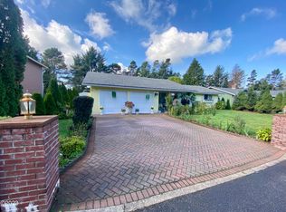 2039 NE Crestview Dr, Newport, OR