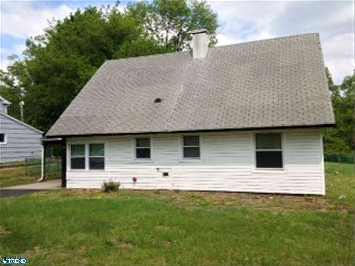 88 Pennypacker Dr photo 1
