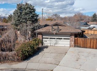 1860 Canoga Ct, Sparks, NV 89431