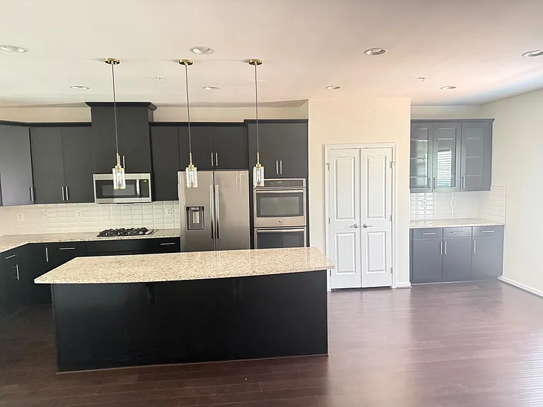 14401 Sandy Ridge Ln #14401 — Photo 20
