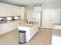 3rd image of 16210 Madewood St