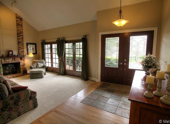 3rd image of 18020 E Berry Dr