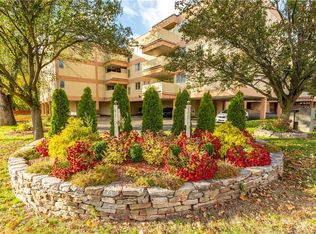 1390 East St APT 402, New Britain, CT 06053