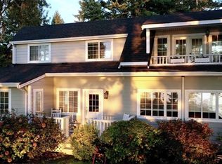 380 W Bluff Rd, Point Roberts, WA 98281