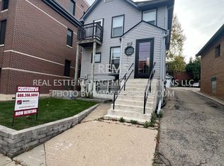 813 Williamson St #1, Madison, WI 53703