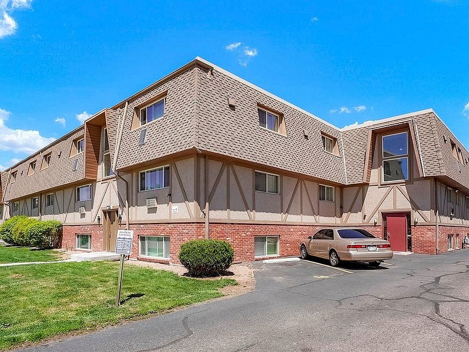 Explore this charming residential building, designed for modern living.