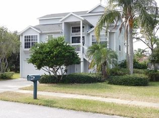 2122 Harbour Watch Dr, Tarpon Springs, FL 34689