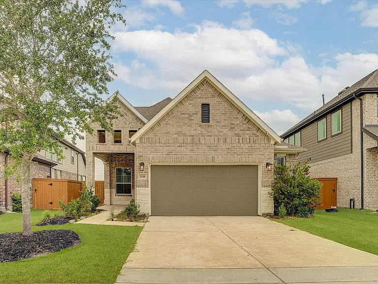 21138 Garden Palm Dr — Photo 1