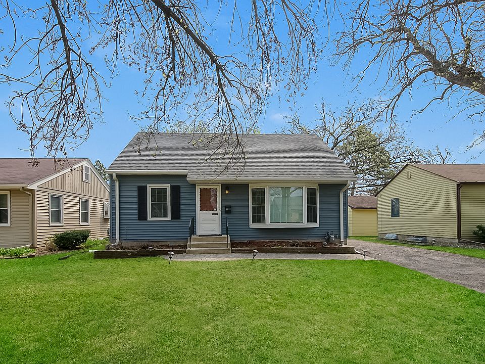 000-photo-front-view-10973886_05122022