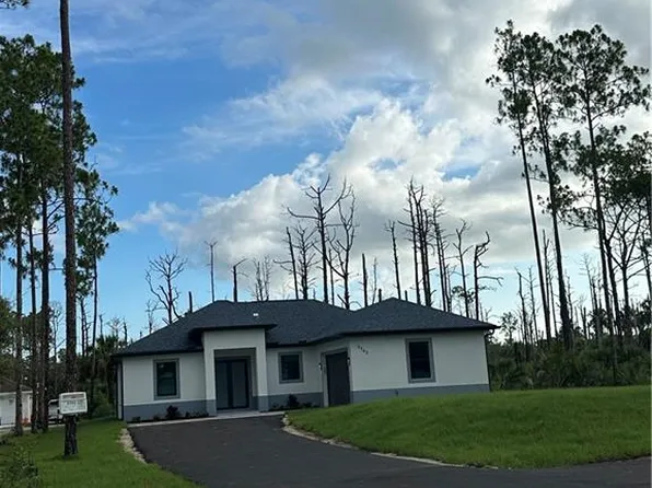 3743 16th AVE SE, NAPLES, FL 34117