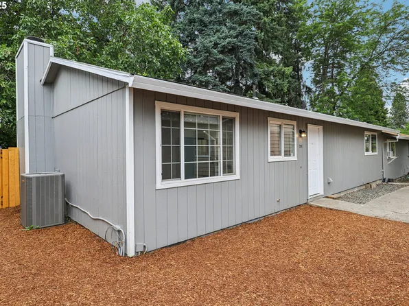 213 NW Forest St, Hillsboro, OR 97124