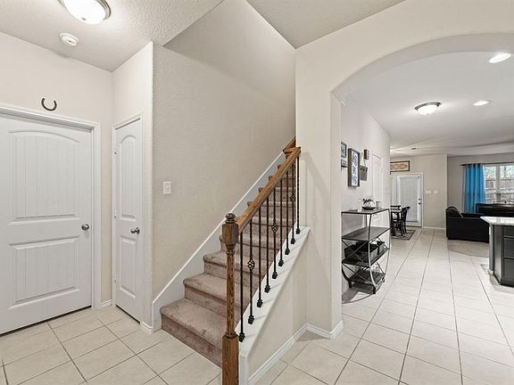 3rd image of 1809 Stephen Dr
