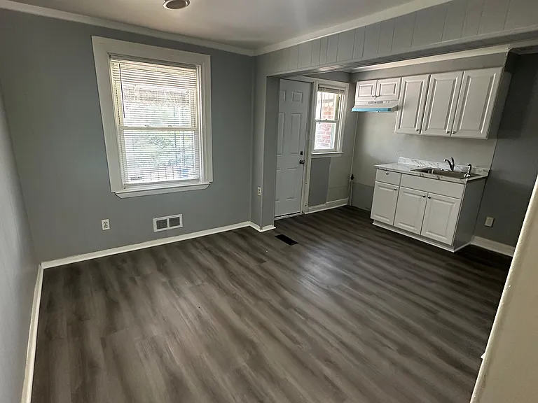 3548 Dudley Ave — Photo 3