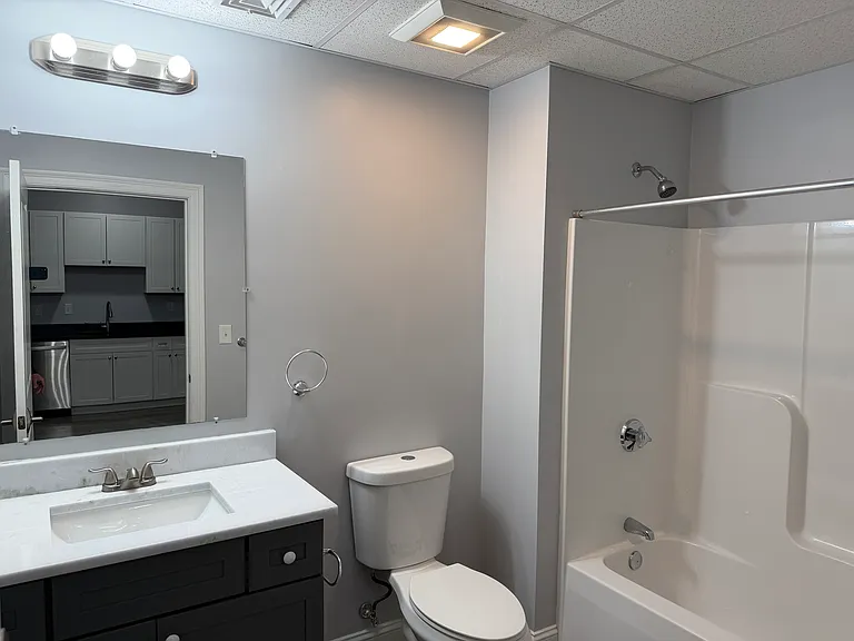 34 Morris St #104 — Photo 4