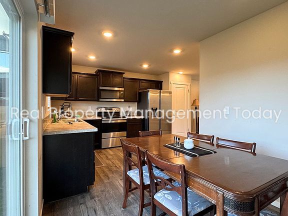5th image of 18313 107th Ave E