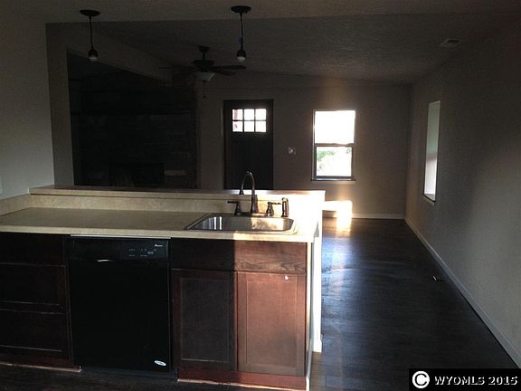 4th image of 410 S Tisdale Ave